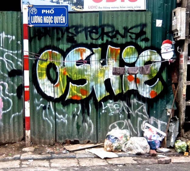 hanoi_graffiti_pieces (1)